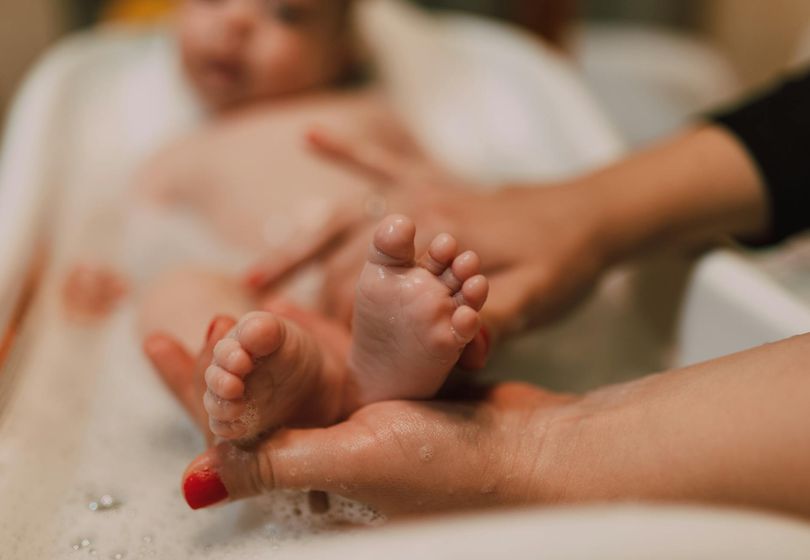 First Baby Bath: Which Models Are Most Convenient for Newborn Bathing