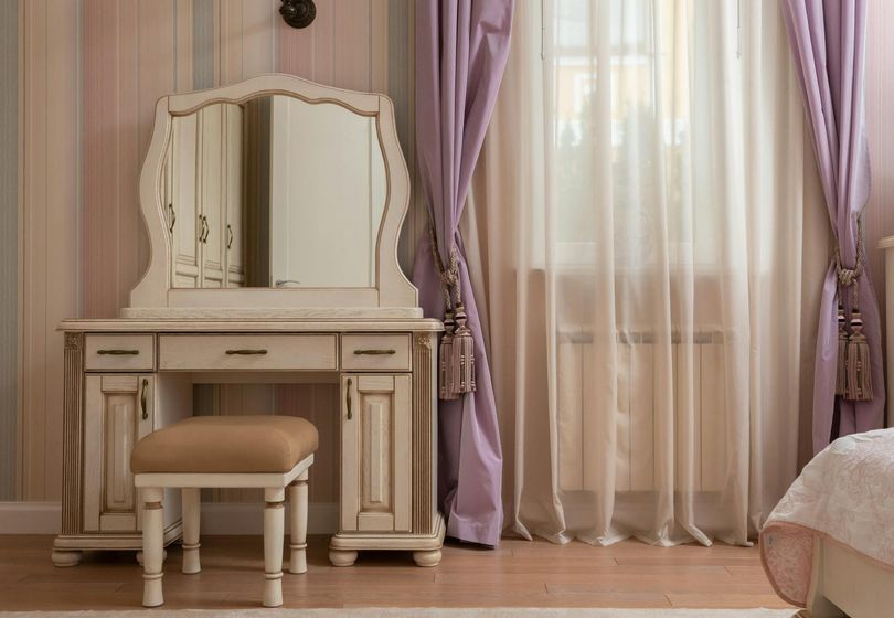 Hoe Kies Je de Juiste Kaptafel voor Je Slaapkamer