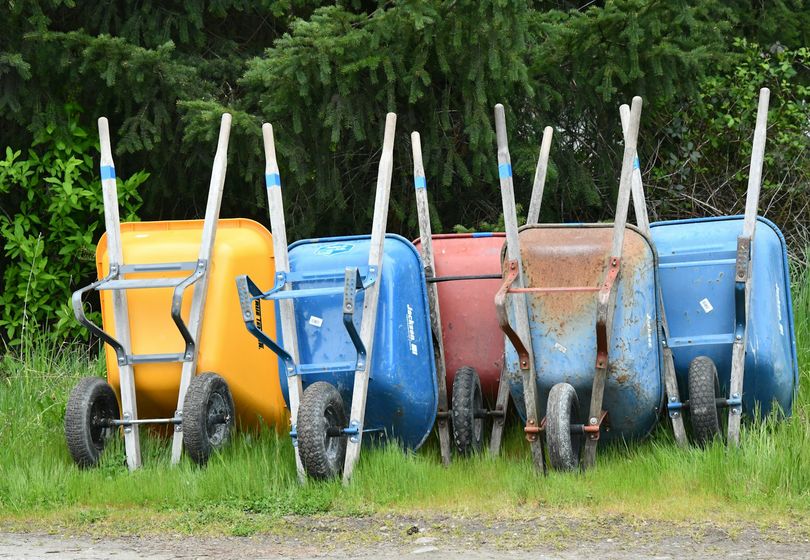 ¡Cultiva con facilidad: herramientas y equipamiento que hacen la jardinería sencilla!
