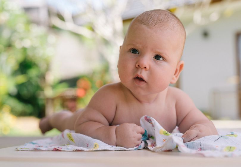Feeding Your Baby: Important Products and Tips for a Smooth Transition