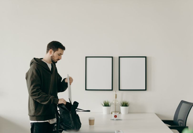 Helle Ideen für Homeoffice-Beleuchtung: Erleuchten deiner Produktivitätszone