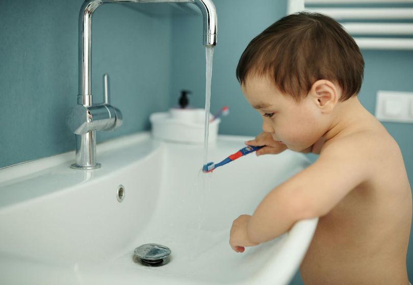 How To Choose Baby Toothbrushes