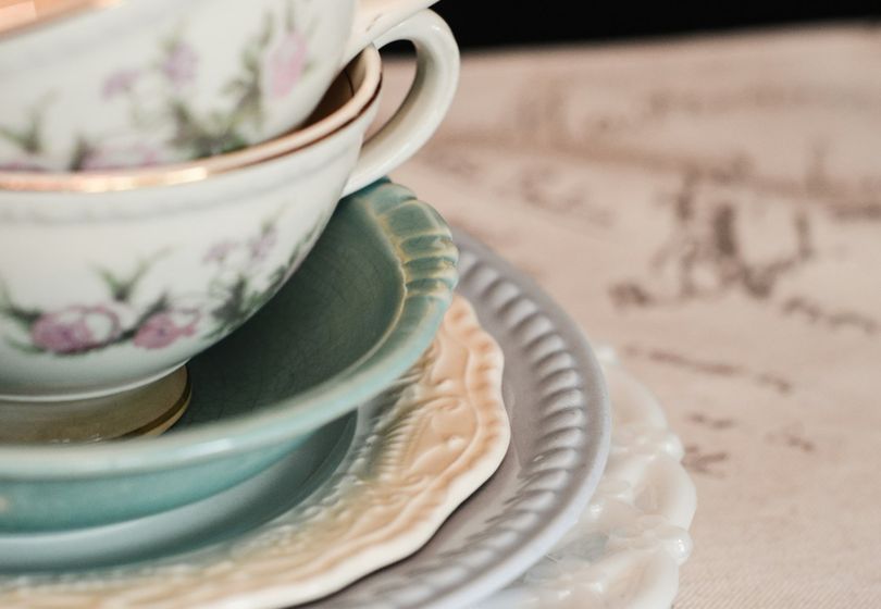 Cómo Elegir la Vajilla Perfecta: Materiales, Diseño y Durabilidad