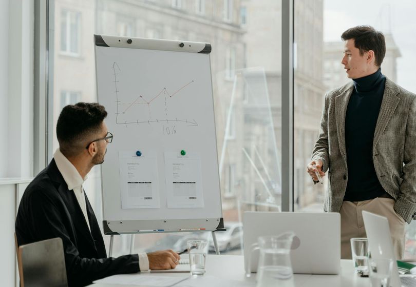 How to Find a Profitable Business Niche in 2026