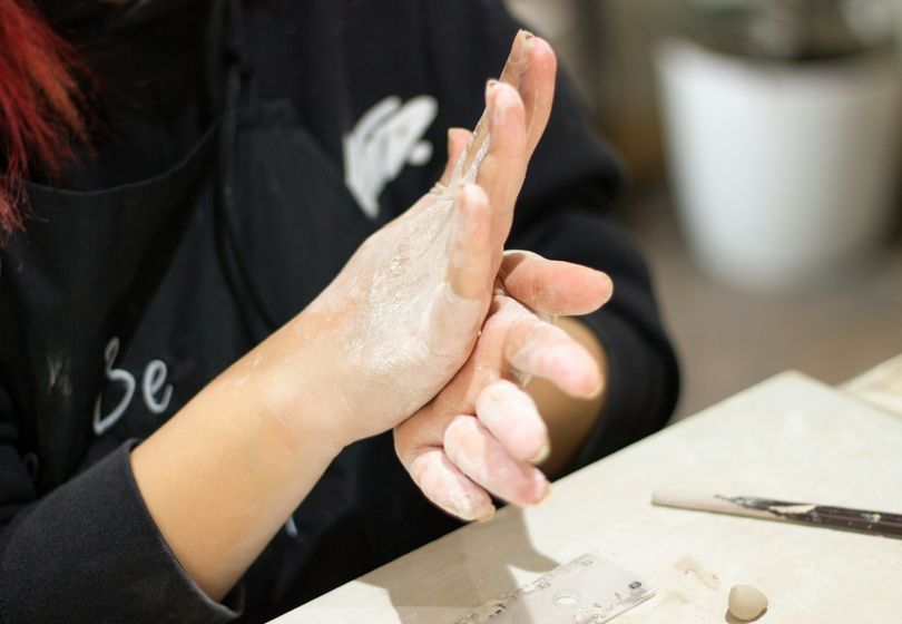 How to Tell Real Handmade Products from Mass-Market Goods: A Buyer’s Guide