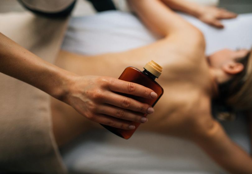 Natural Body Oils: How to Keep Your Skin Soft and Hydrated