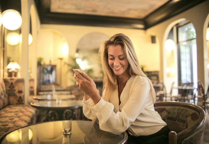 Luxe Silencieux : Comment s'habiller coûteusement sans logos