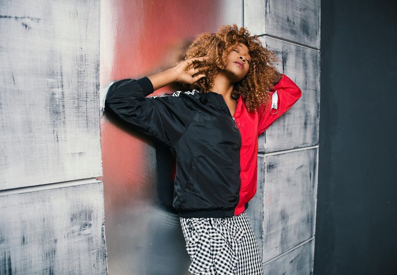 Streetwear Bomber Jacket: How to Create a Trendy Casual Look